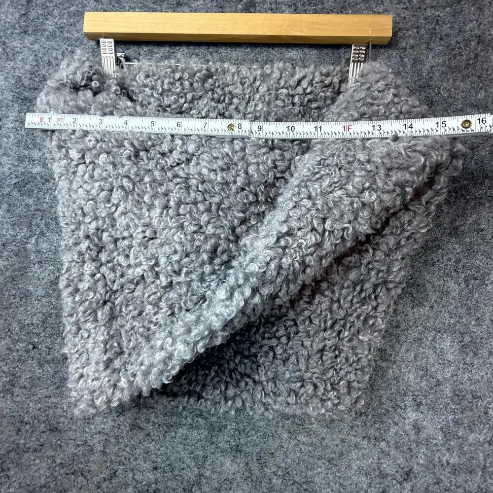Adrienne Landau Infinity Faux Fur Muffler Scarf‎ Womens One Size Gray Soft Cozy